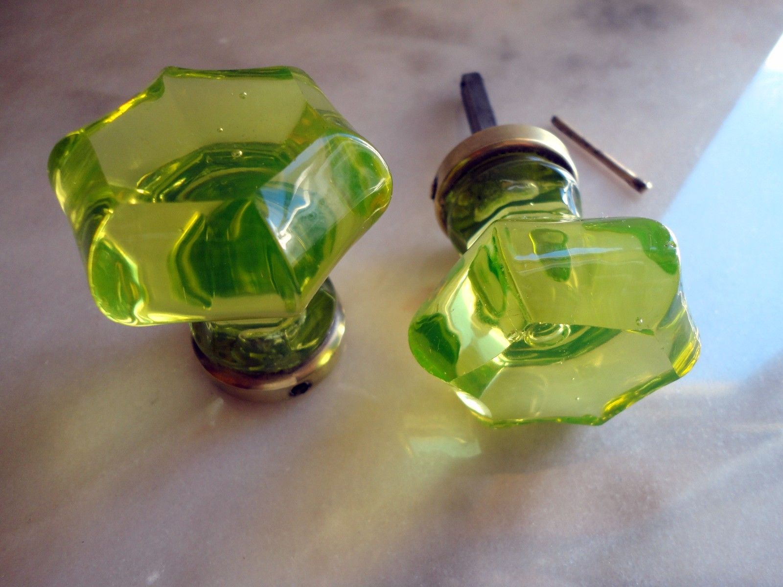 1 Pair ANTIQUE DOOR KNOBS - URANIUM GREEN Glass - VICTORIAN ERA Pulls Handles