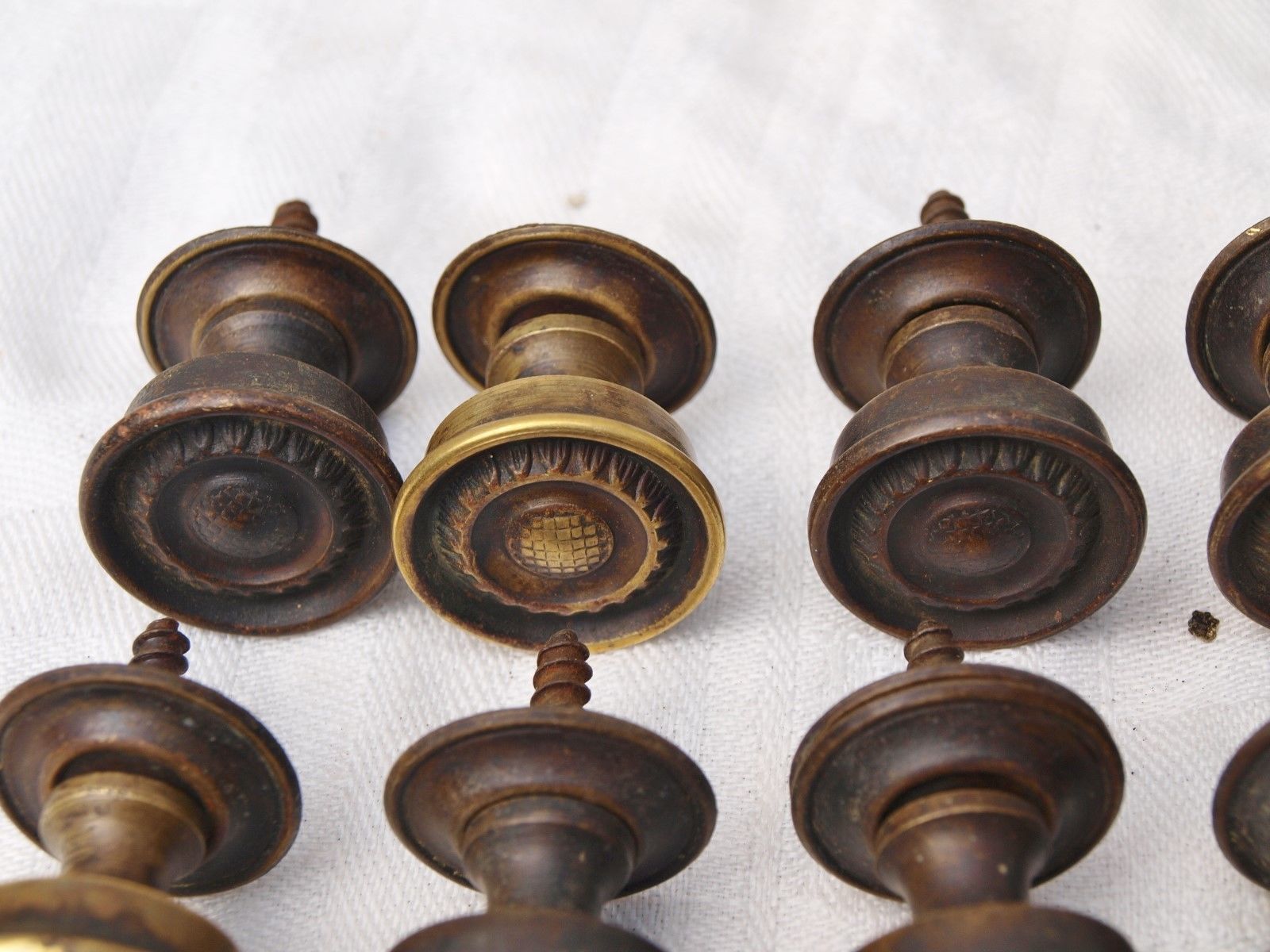 10 RECLAIMED BRASS BRASS or BRONZE DOOR DRAWER HANDLES KNOBS PULLS + BACK PLATES