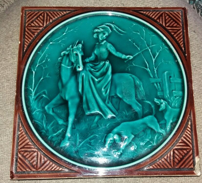 BEAUTIFUL ANTIQUE MINTON TILE. HOLLINS & CO S No 2. HUNT SCENE