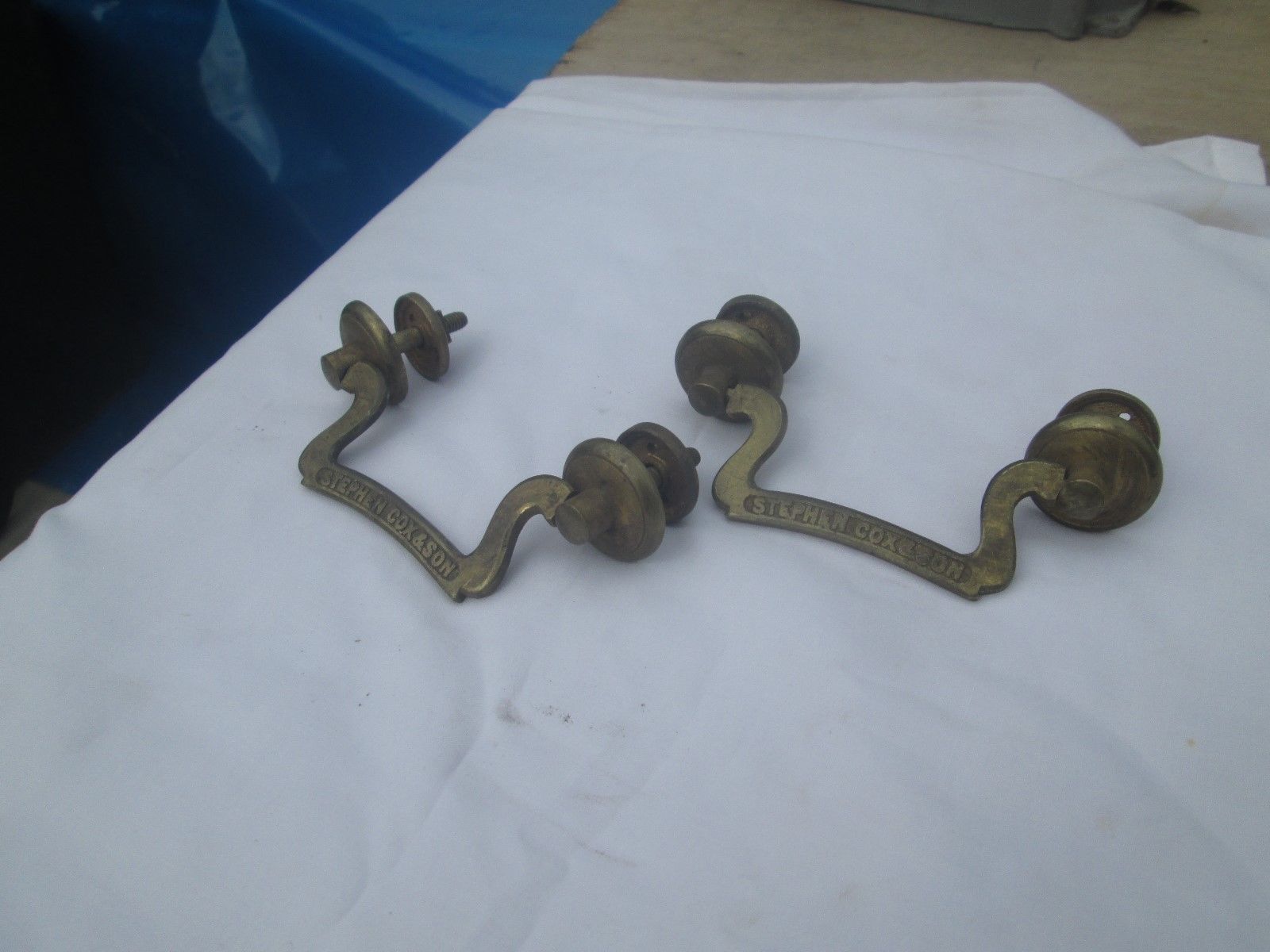 2 VINTAGE BRASS SAFE DRAWER HANDLES (STEPHEN COX & SON)