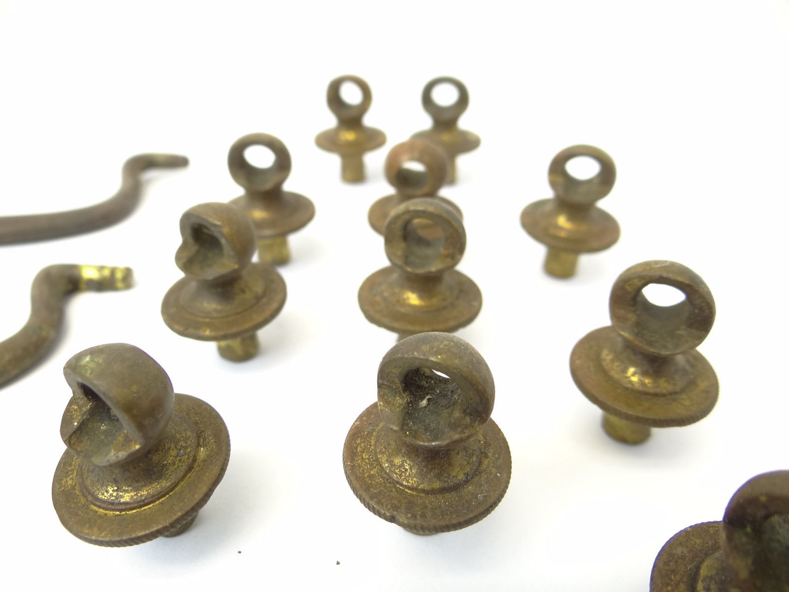 Antique Lot 8 Old Brass Metal Victorian Dresser Drawer Pulls Set Handles Parts