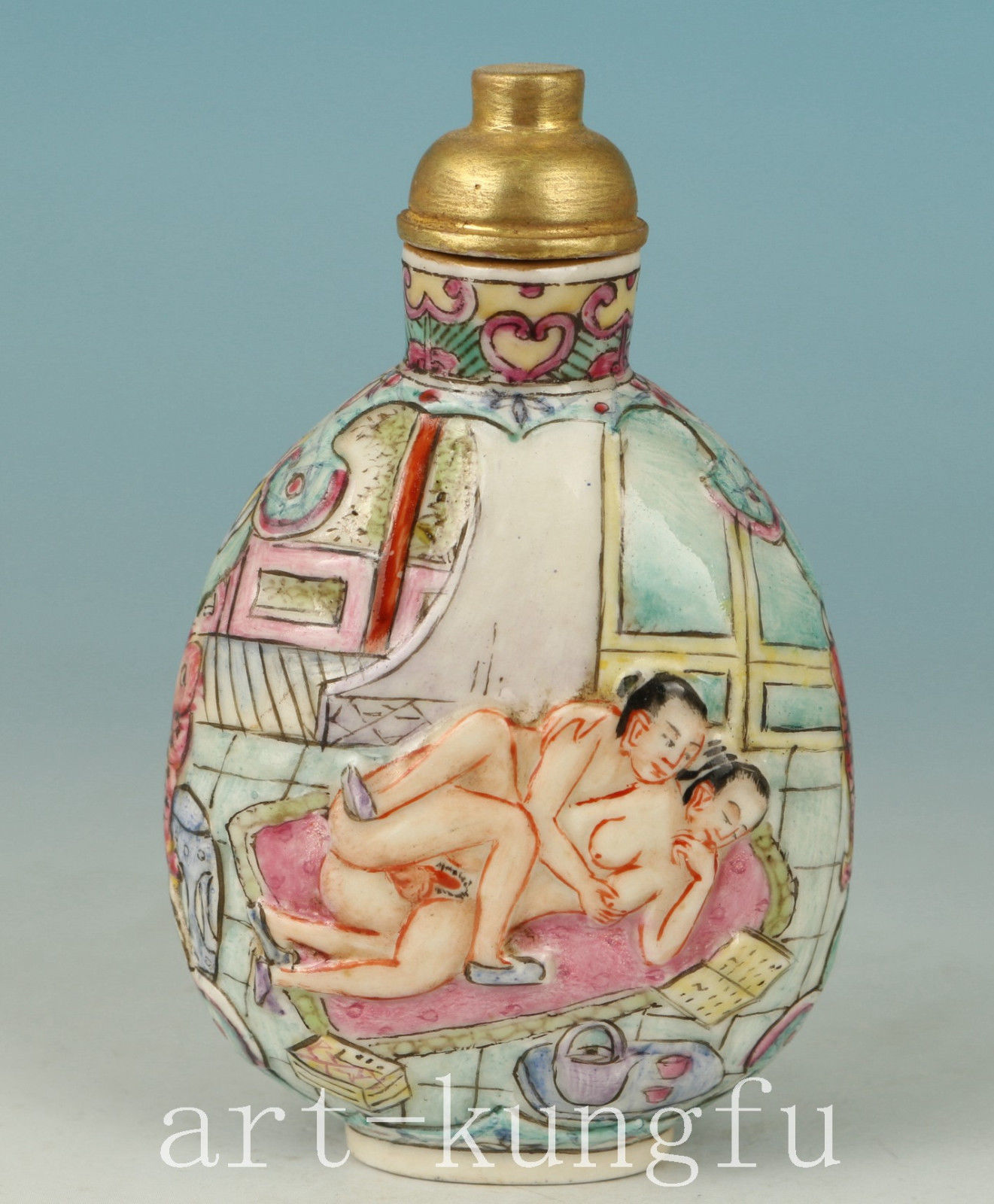 Chinese Porcelain Handmade Carved Bed Reading Statue SNuff Bottle
