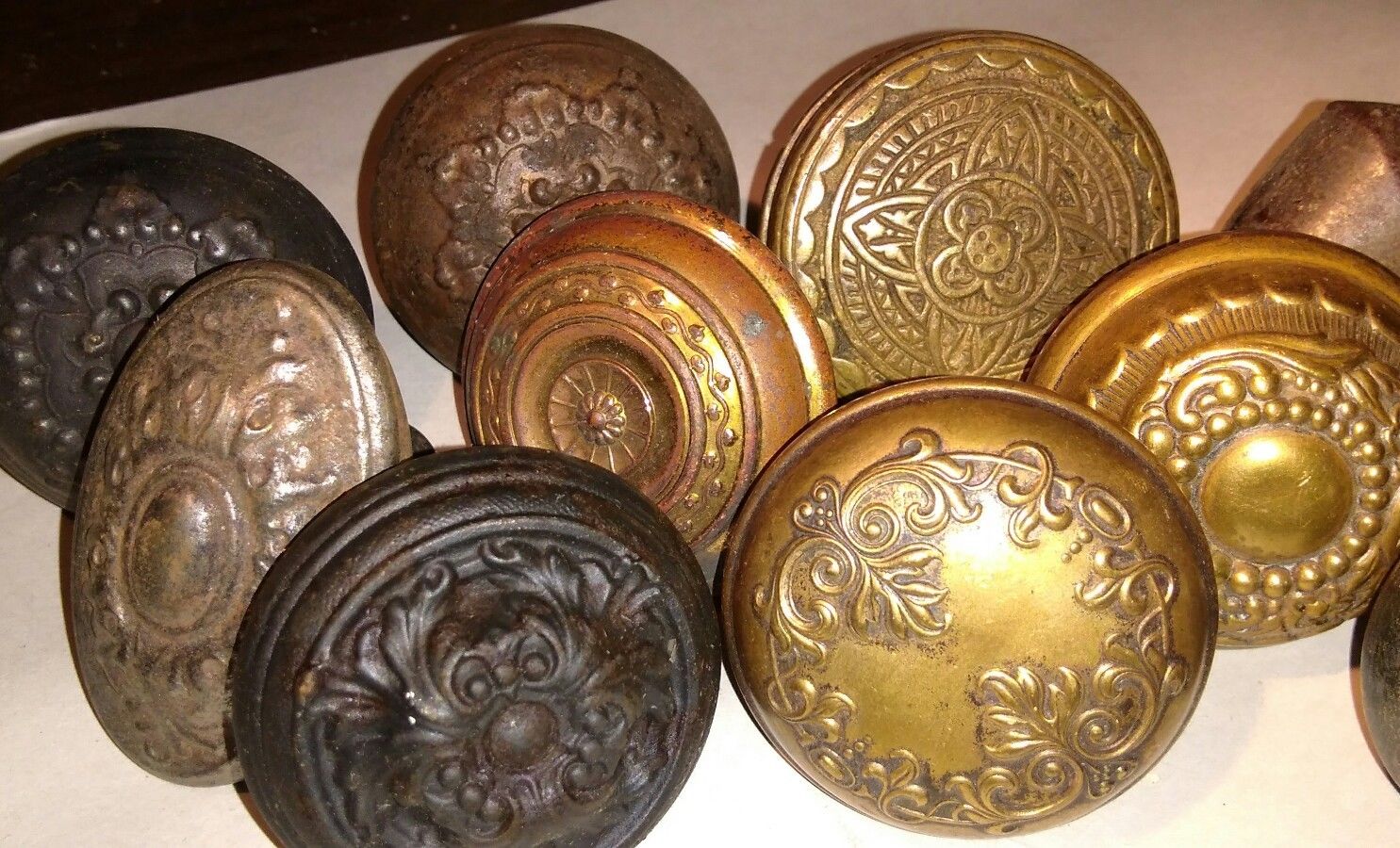 Lot of Ornate fancy Vtg steel & brass Victorian Door Knobs Antique