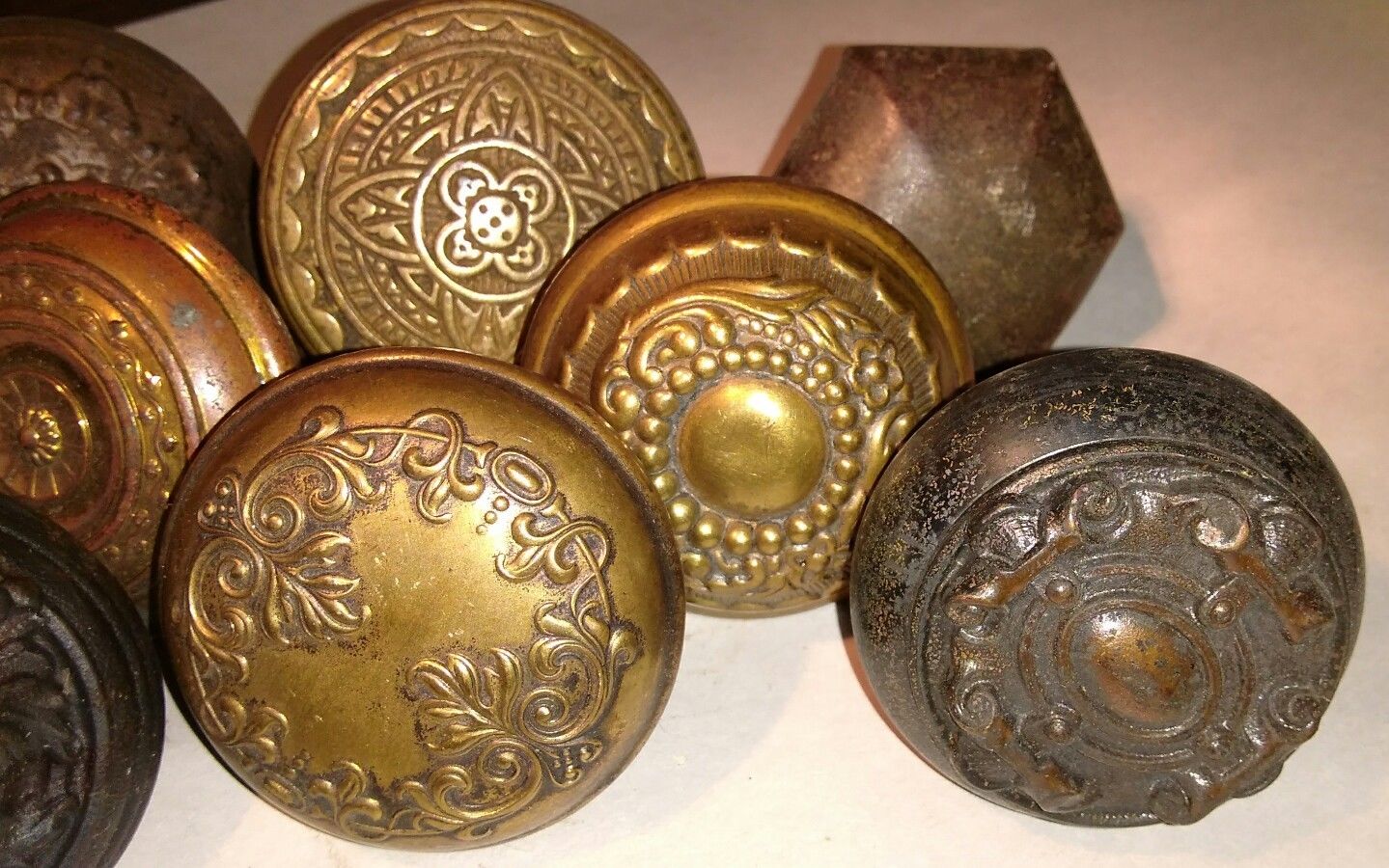 Lot of Ornate fancy Vtg steel & brass Victorian Door Knobs Antique