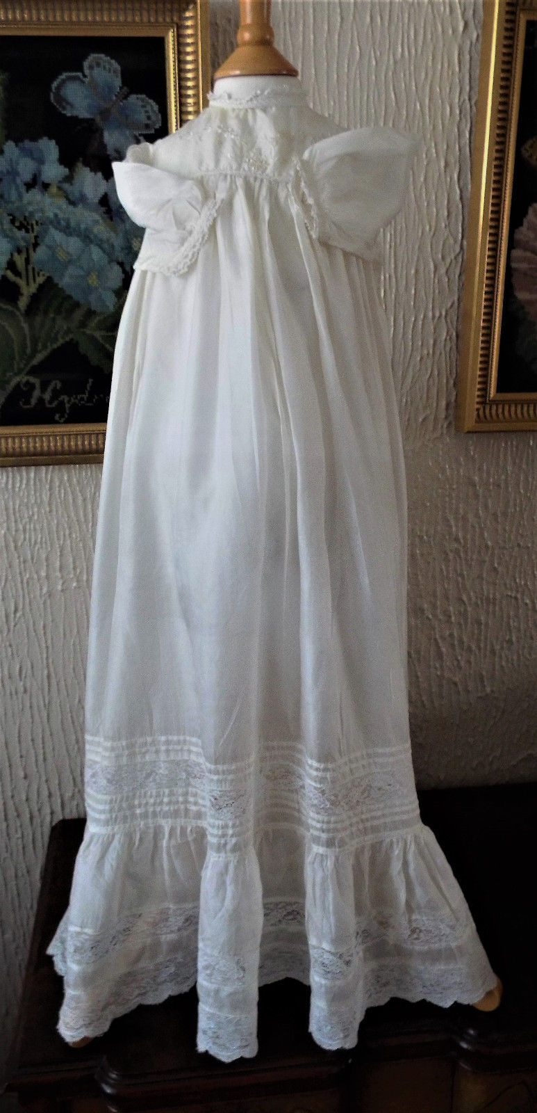 VINTAGE SILK/LACE BABY CHRISTENING GOWN