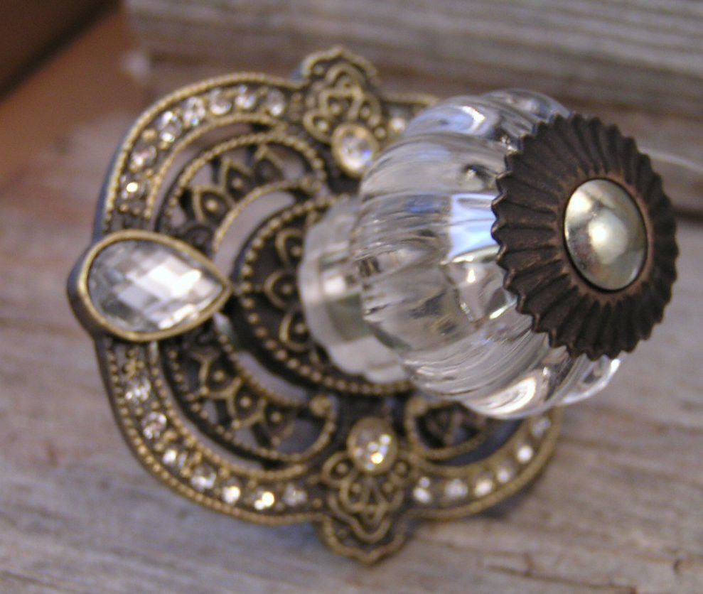 Classy Victorian Palace Glass Rhinestone Metal Drawer Cabinet  Pull knob handle