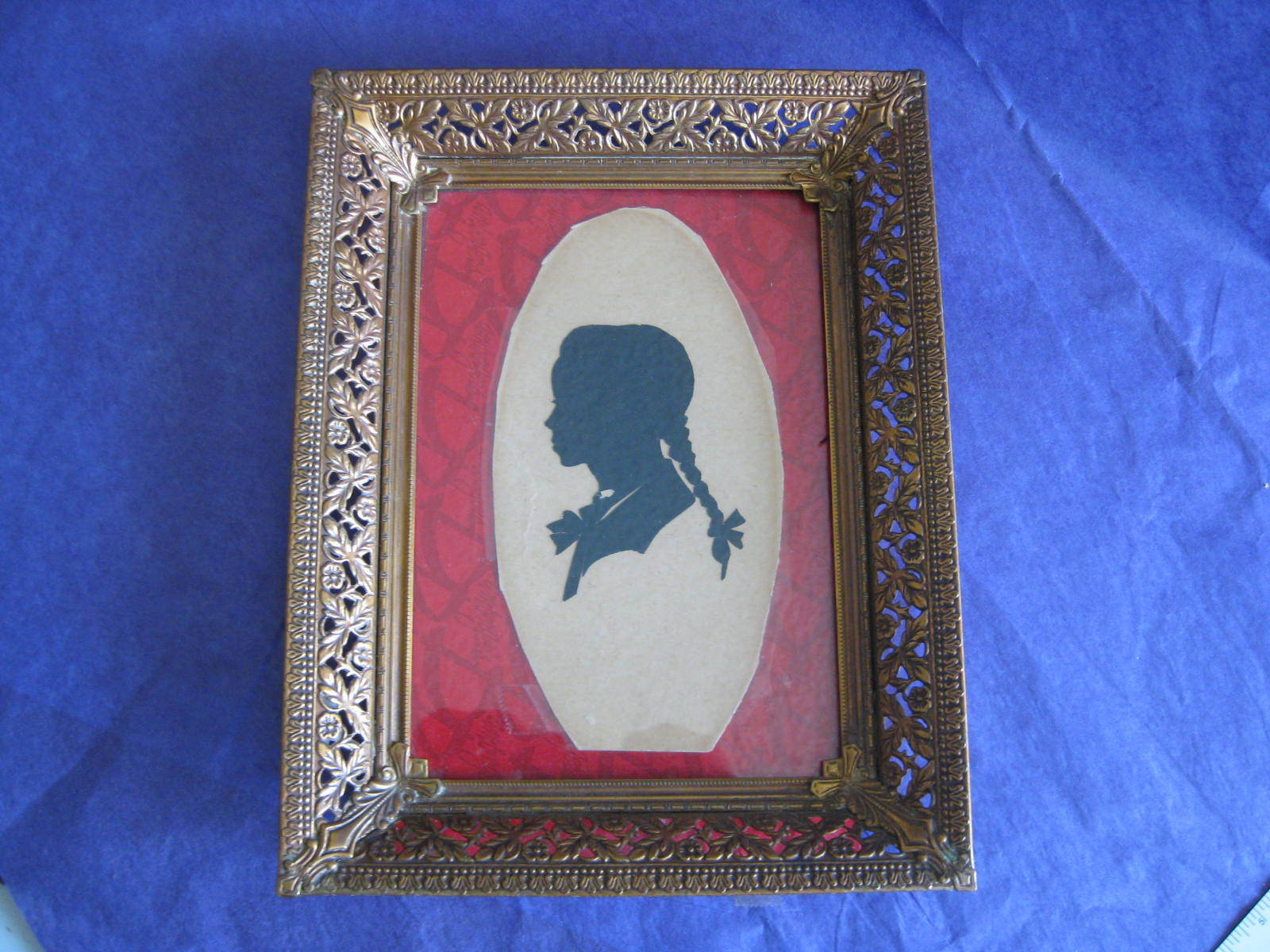 Antique Silhouette Portrait With Nice Metal Frame!