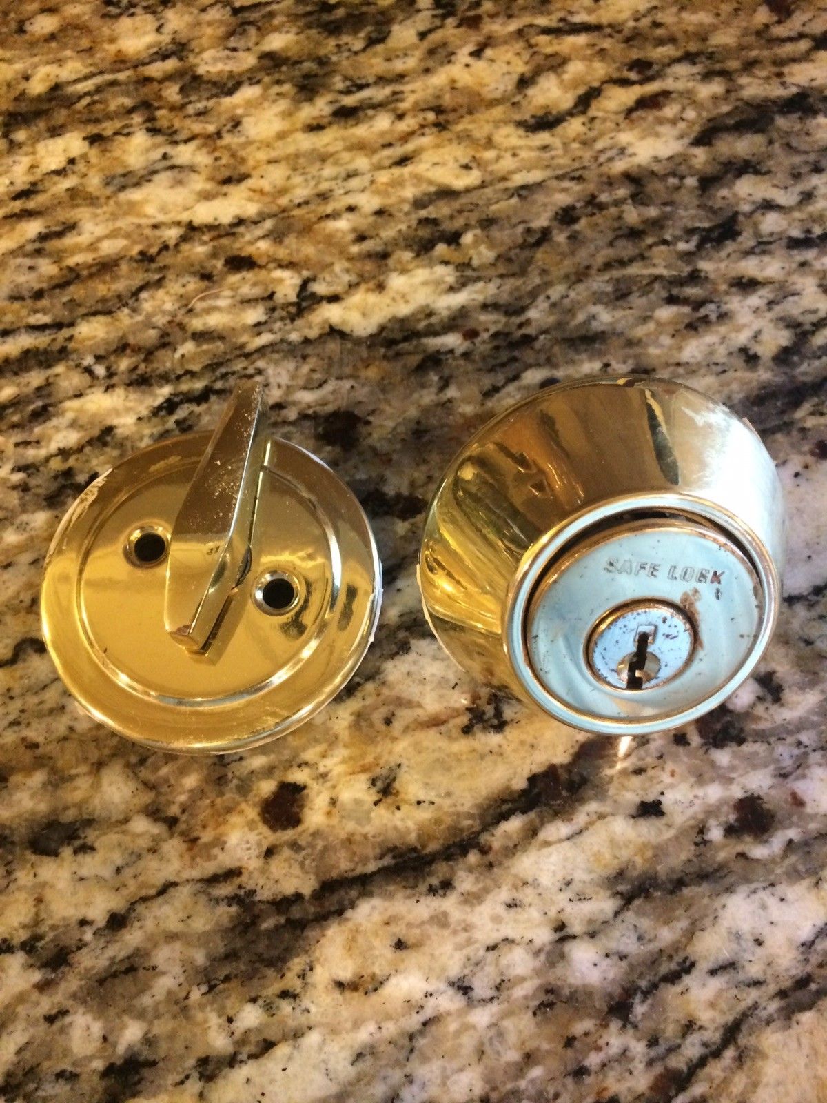 15 Polished Brass Door Knobs With Locks and locking mechanism