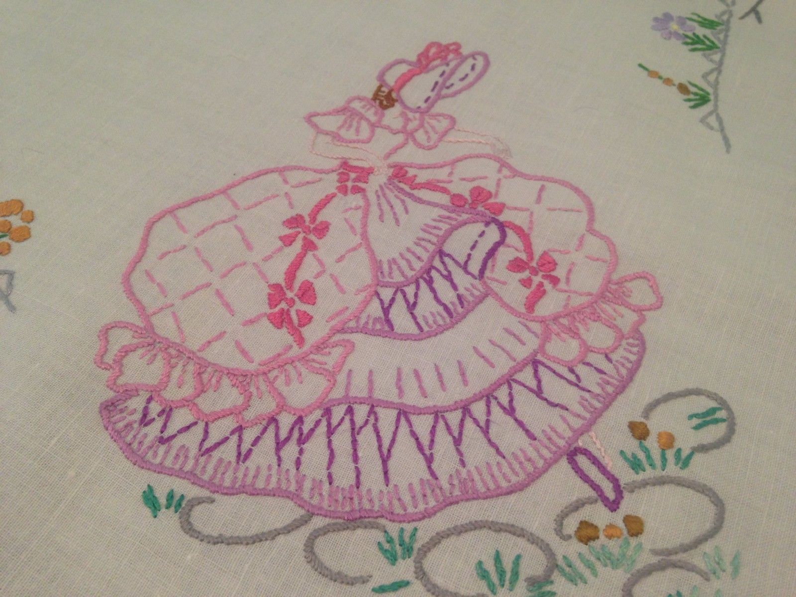 Vintage Hand Embroidered Tablecloth BEAUTIFUL CRINOLINE LADIES