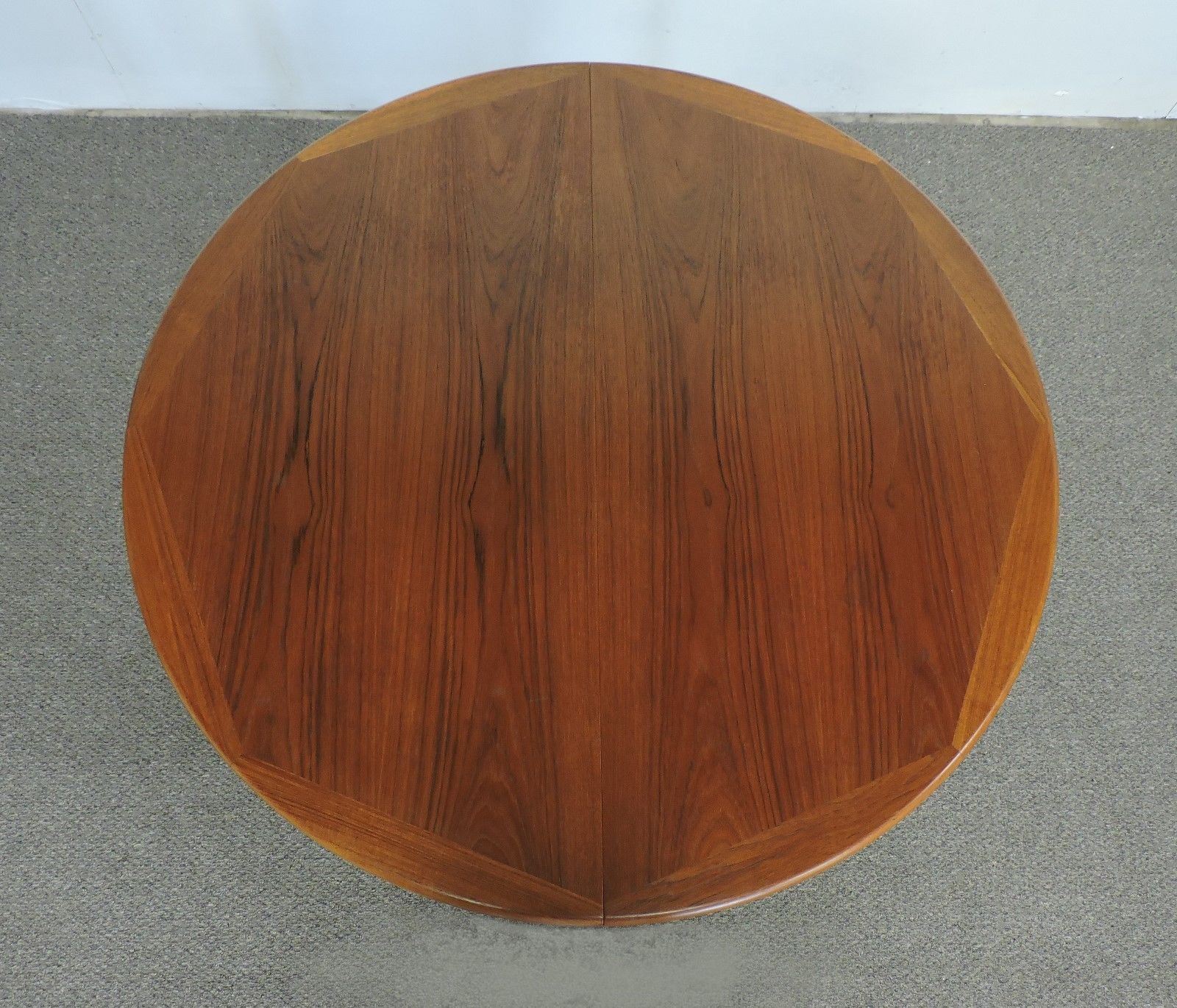 VEJLE STOLE DANISH MODERN ROUND TEAK EXTENDABLE DINING TABLE