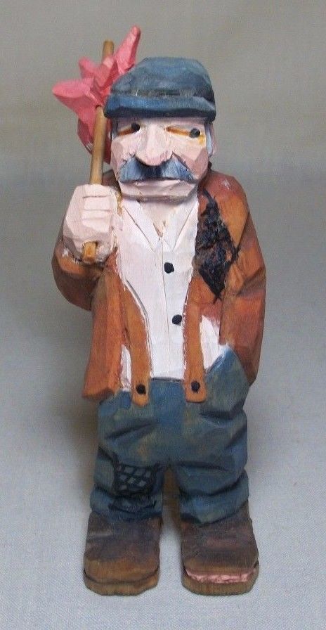 CARVED WOOD TRAVELING MAN 'HOBO' 5 INCH CARVING SIGNED FOLK ART