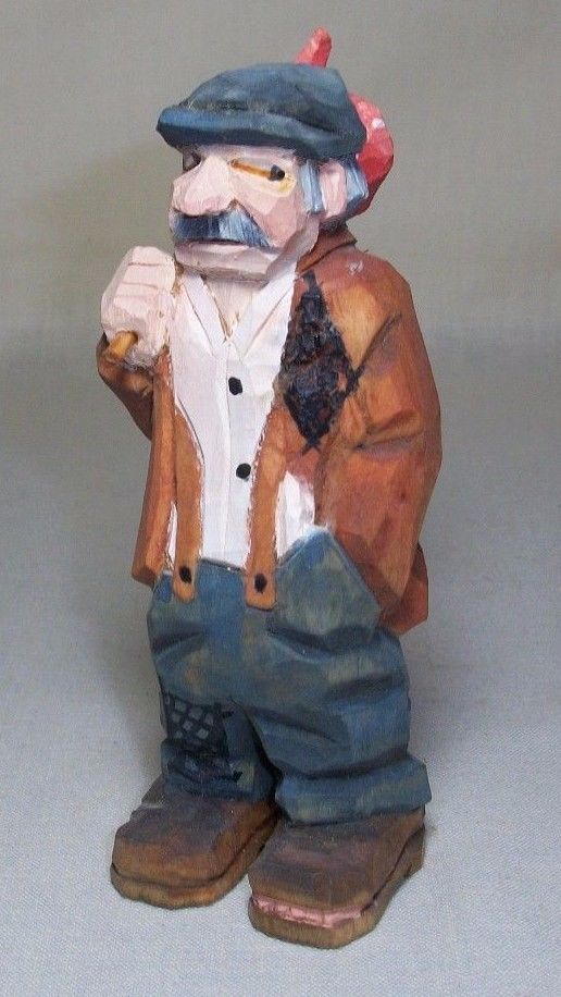 CARVED WOOD TRAVELING MAN 'HOBO' 5 INCH CARVING SIGNED FOLK ART