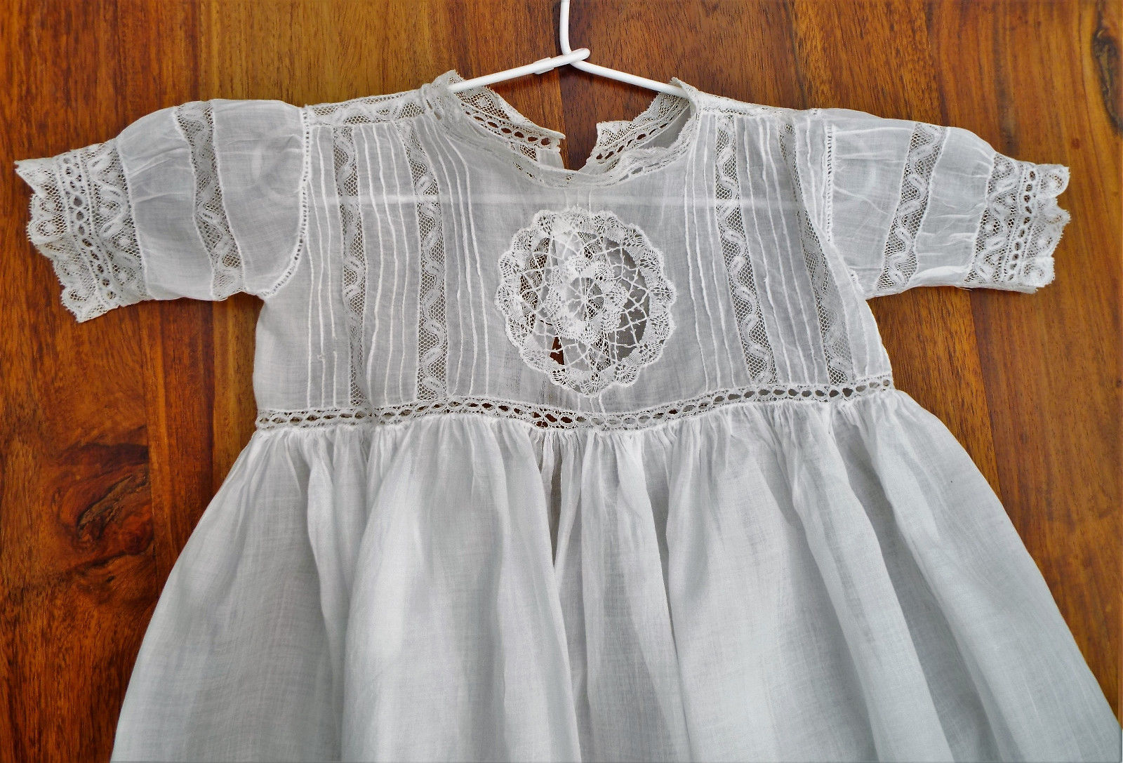 VINTAGE LACE/LAWN/EMBROIDERED BABY DRESS