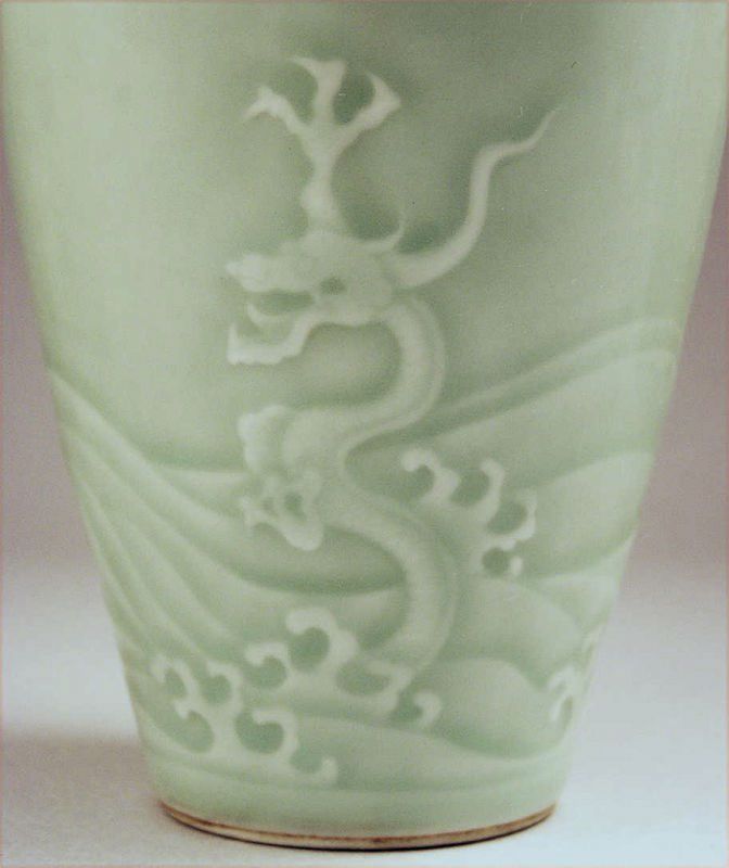 Exquisite Rare Chinese Celadon Porcelain Vase Marked Qing Kangxi