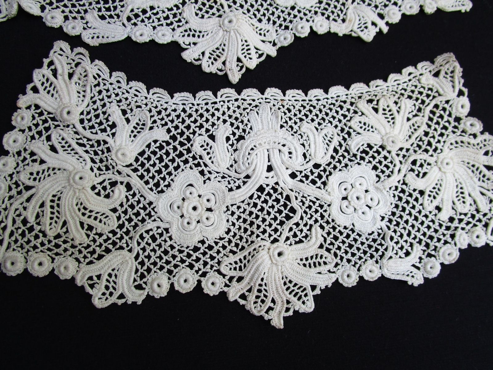 3 Pc Hand Made Antique Irish Crochet Lace Collar And Cuffs