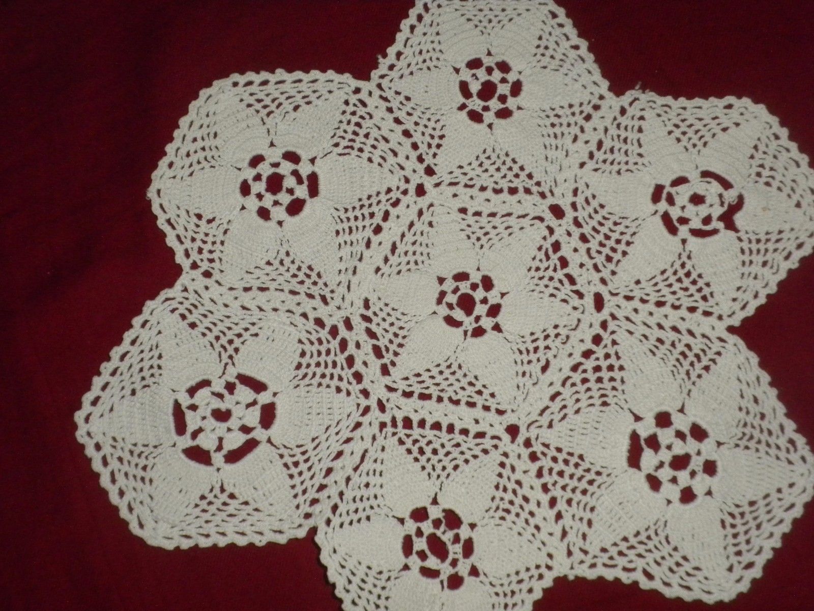 10 pcs  VİNTAGE HANDMADE WHİTE COTTON CROCHET LACE  DOİLİES**Code:111