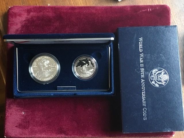 1993 2-COIN WORLD WAR II PROOF SILVER DOLLAR & HALF