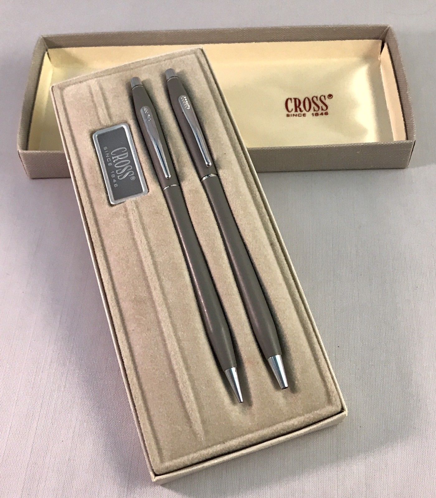 New Vintage CROSS Gray Ball Pen & Pencil Set - 2101 w/Box  ORIGINAL