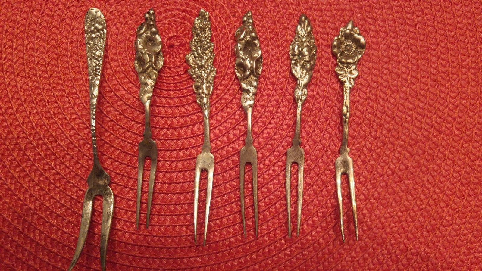 6 Antique Vintage Sterling Silver Repousse Flower Cocktail Forks