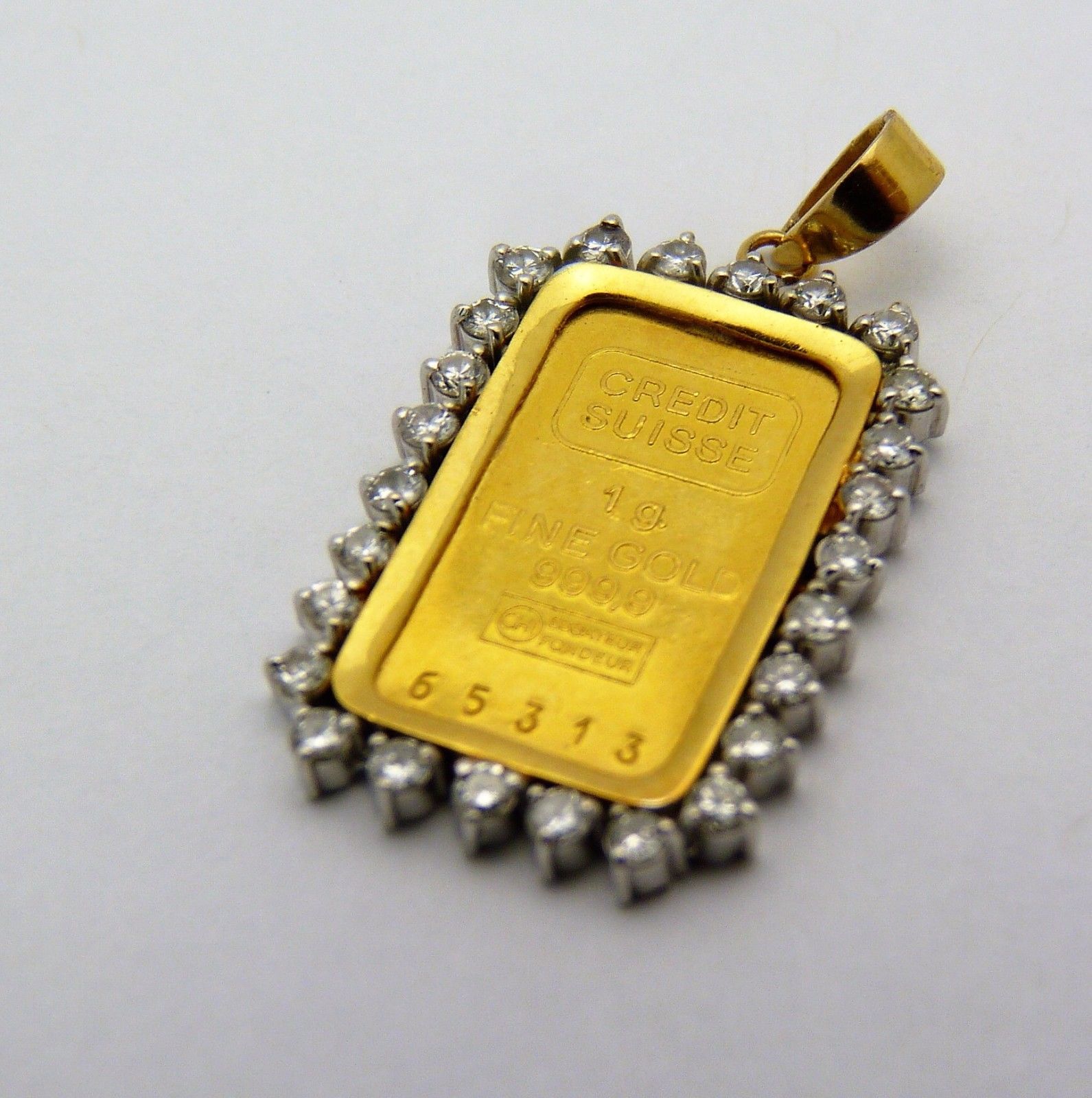 Credit Suisse 1 Gram Fine Gold 999.9  Charm Pendant with 26 stones 0.02pt