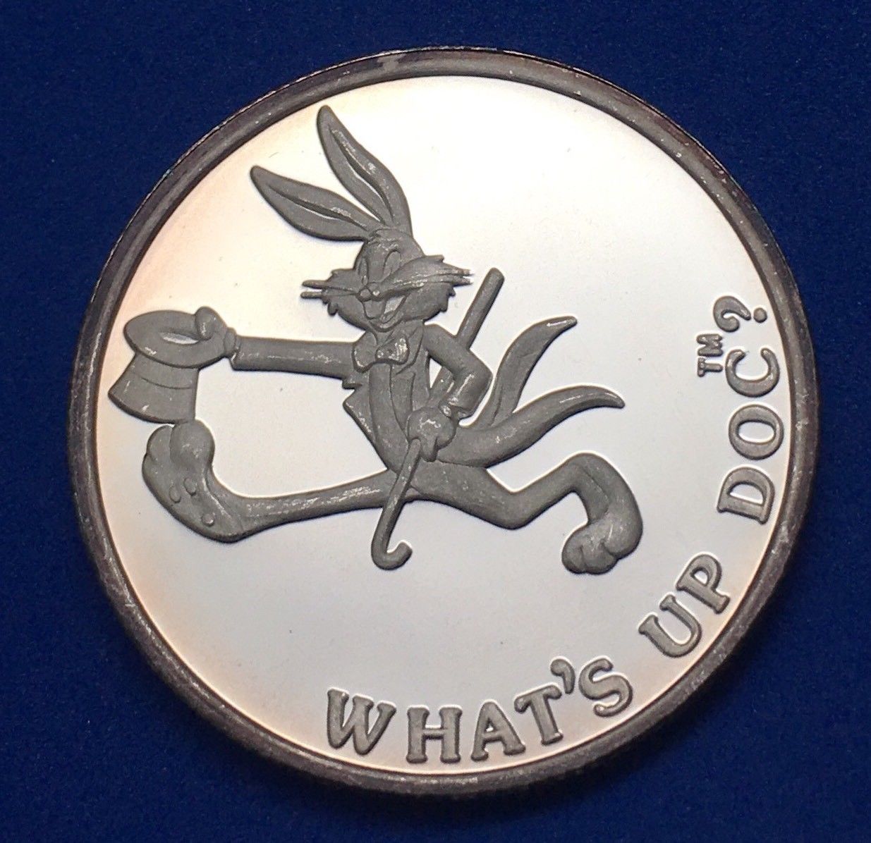 BUG BUNNY 50TH BIRTHDAY 1 OZ .999 FINE SILVER ART BAR /ROUND - RARE!