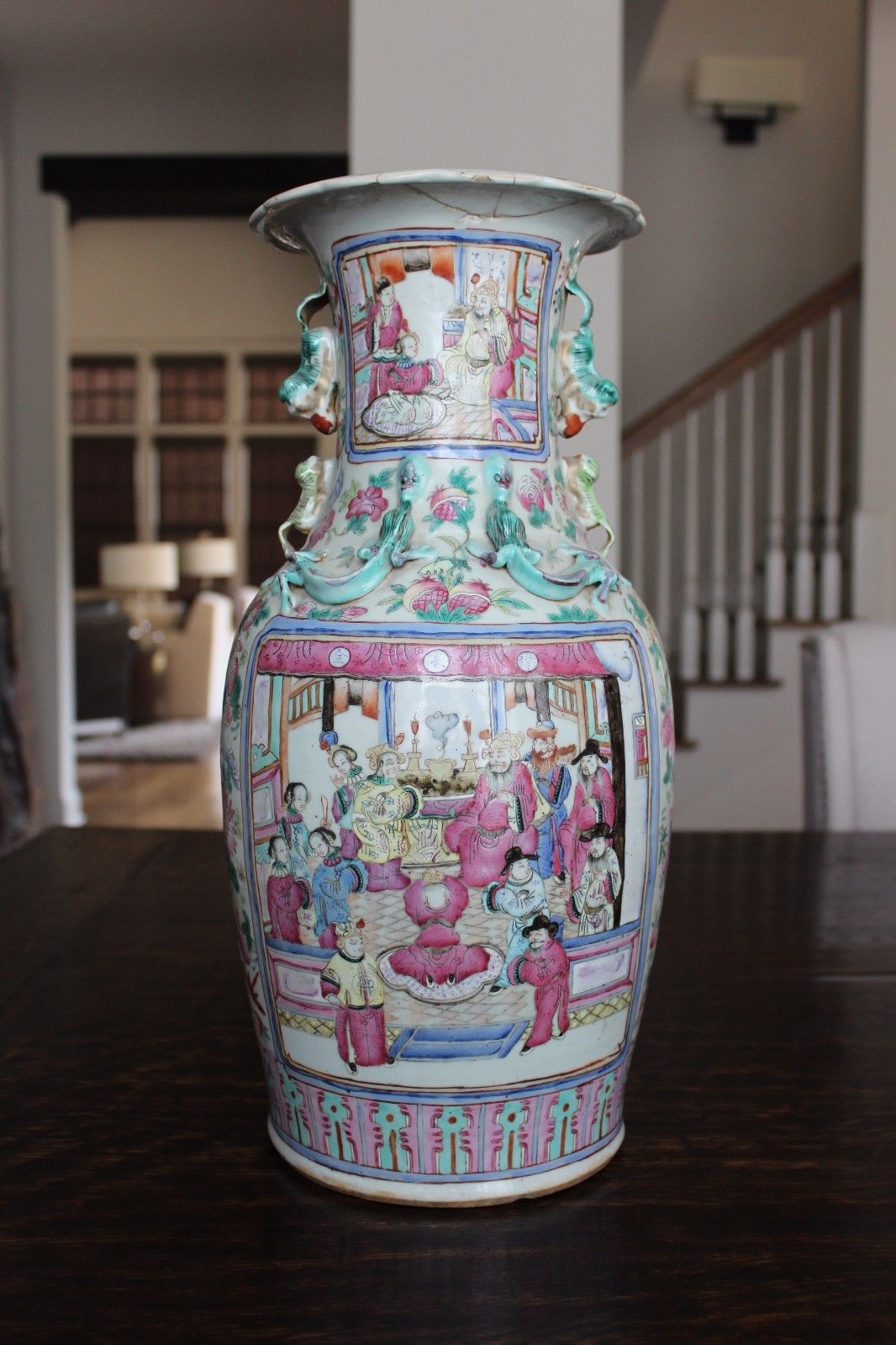 Chinese 19th century Canton Export Famille Rose Vase