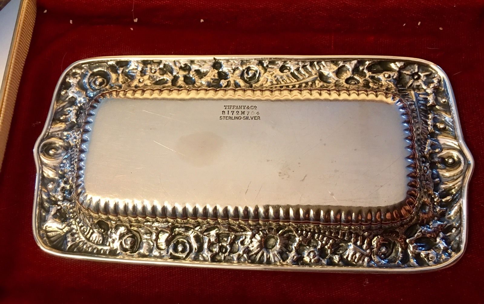 Tiffany & Co Antique REPOUSSE Sterling Silver FERN Trinket Vanity Pin Tray c1885