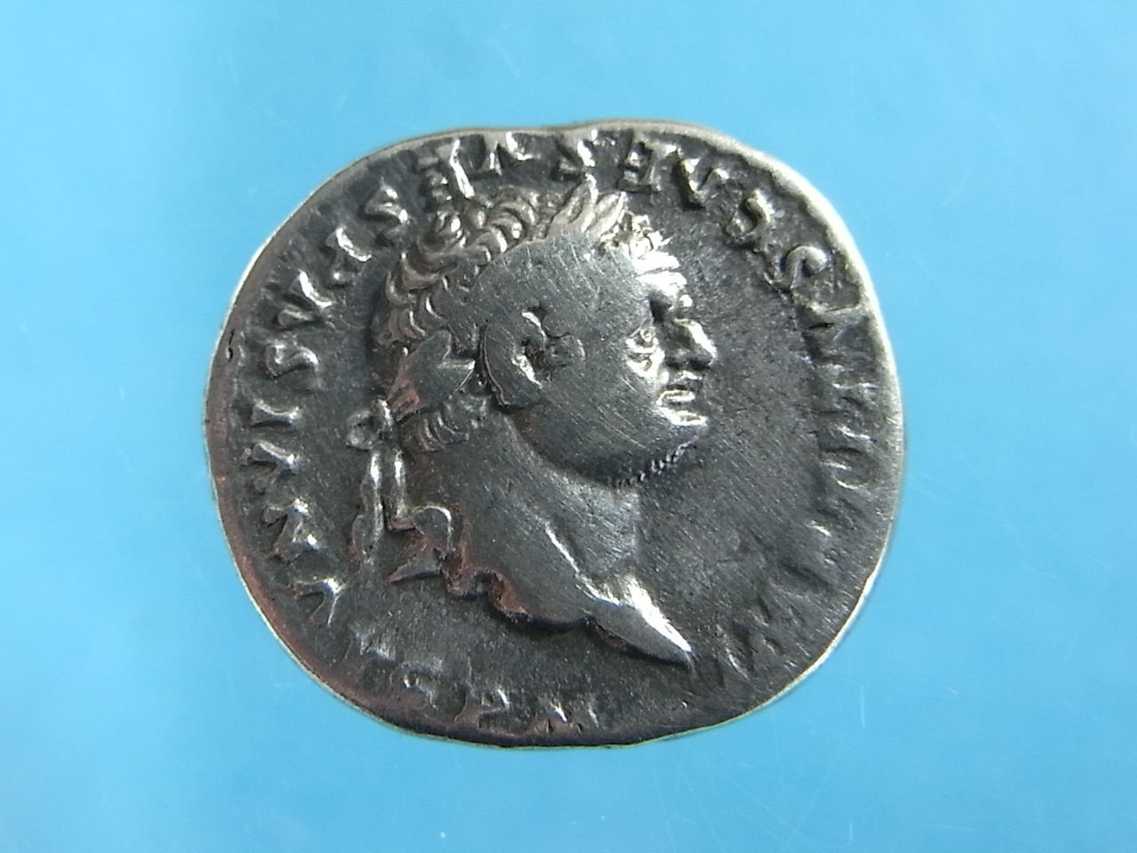Scarce Colomn Roman AR Denarius Of Titus. R: Rostral Colomn. 79 AD. (C1076)