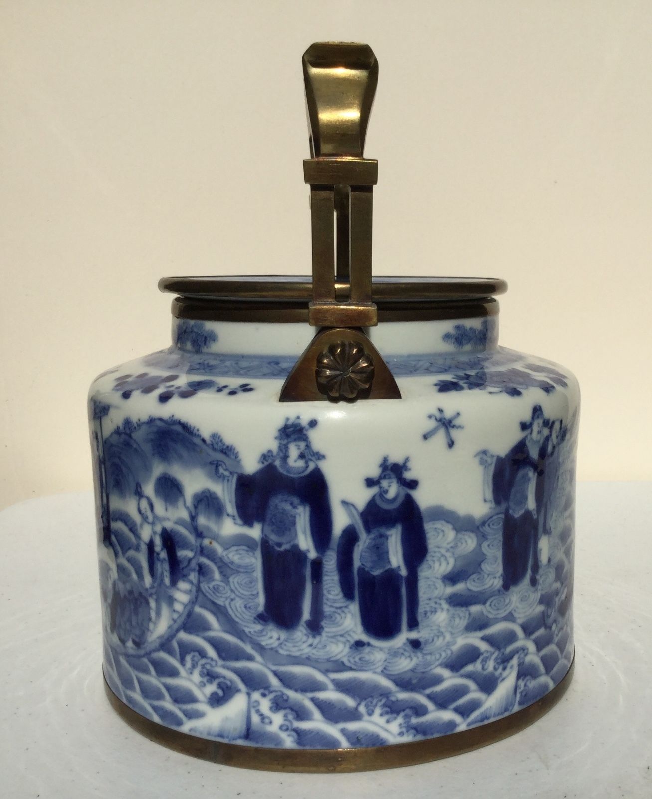 Chinese Blue and White Teapot, Immortals, late 18th - 19th century, Xuande mark.