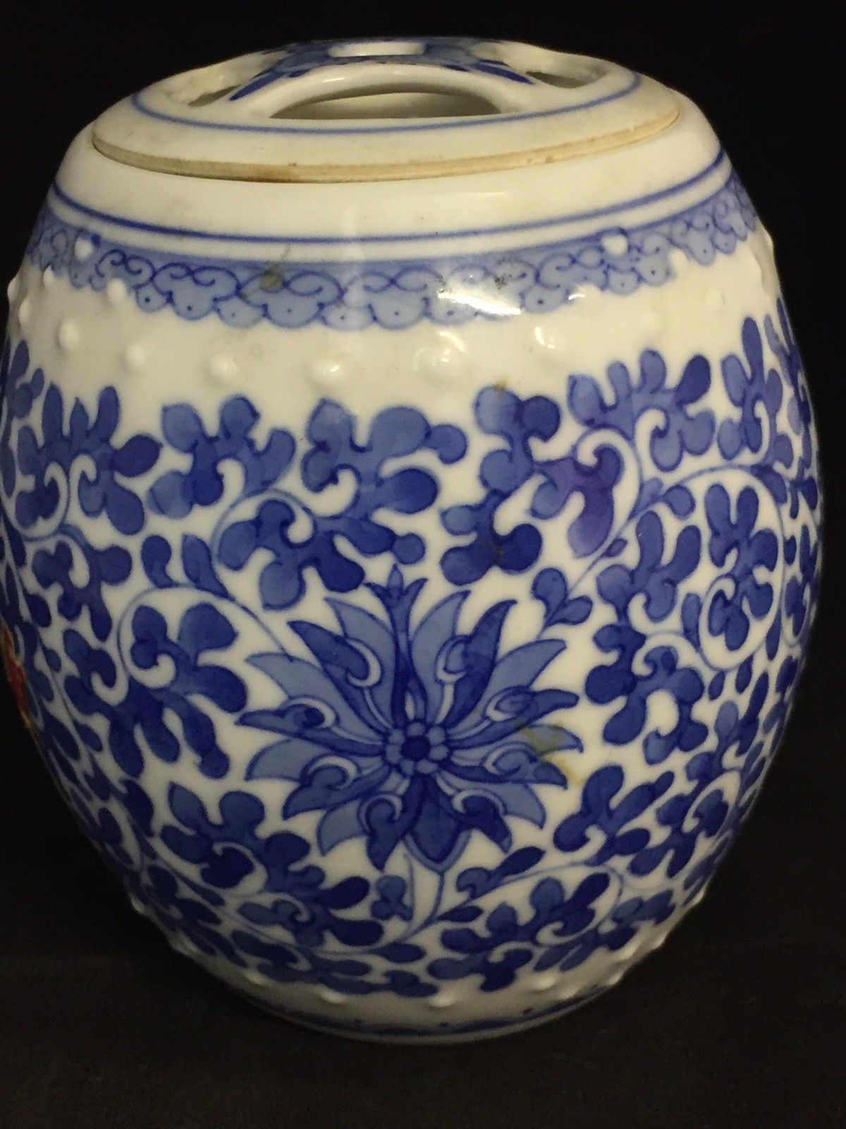 VINTAGE CHINESE GINGER JAR BLUE AND WHITE