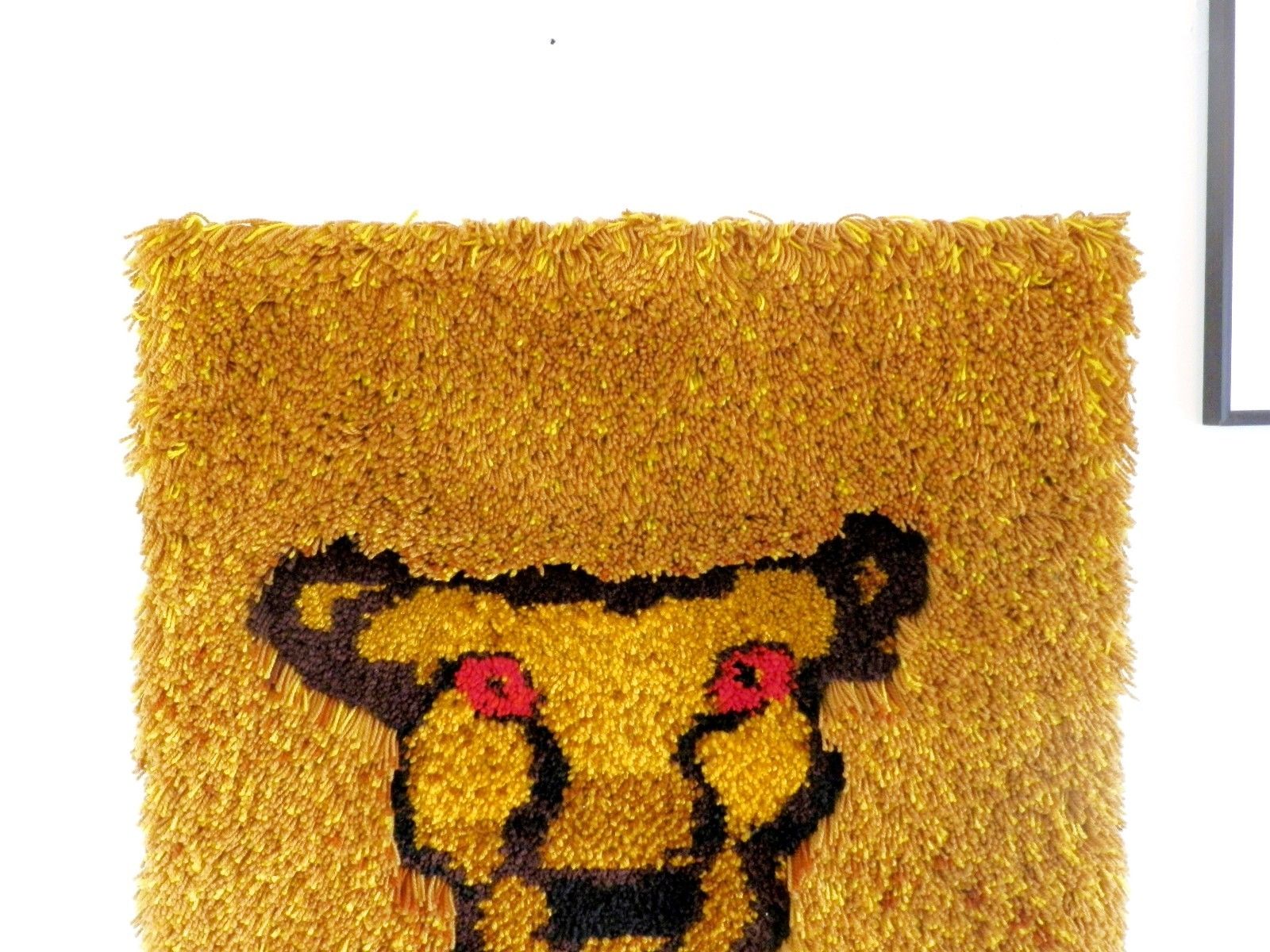 Vtg 60s 70s MCM Large Lion Mane Latch Hook Modern Art Yarn Wall Picture 31 x 40