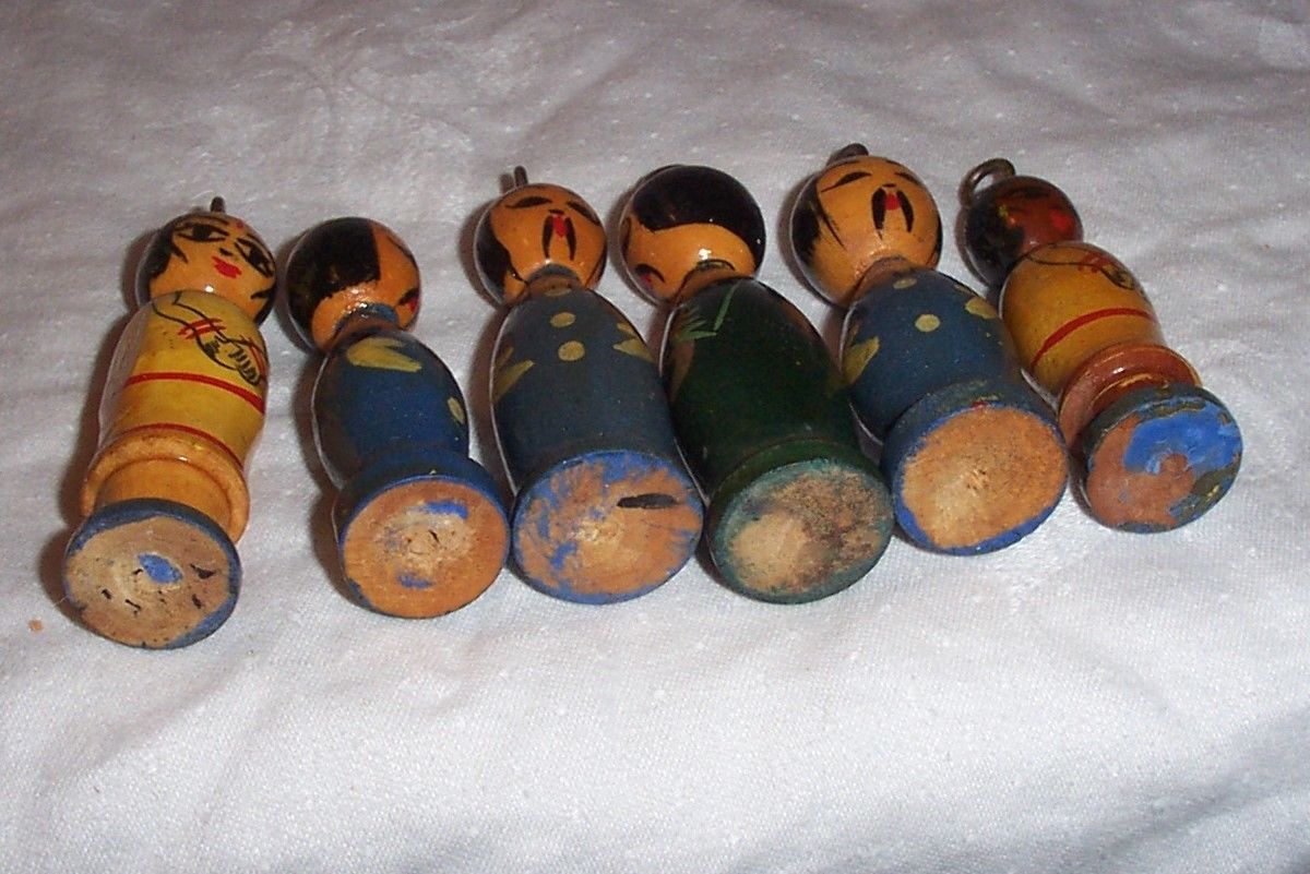 Vintage Wood Oriental People Figures, Collectible  Christmas Ornaments