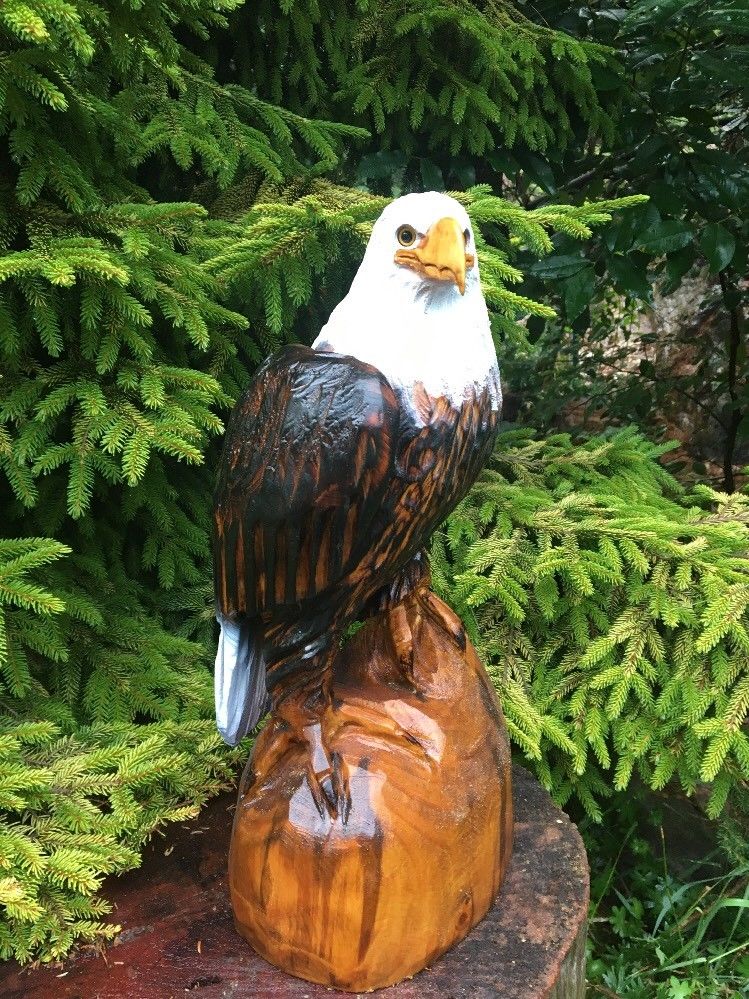 CHAINSAW CARVED Eagle white pine WOOD CARVING STATUE RUSTIC LOG HOME DECOR