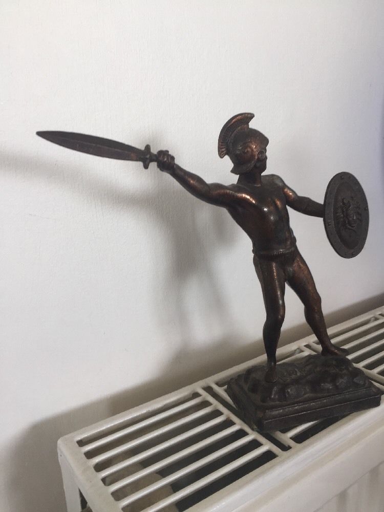 Bronze Statue Leonidas King Of Sparta With Sword And Shield