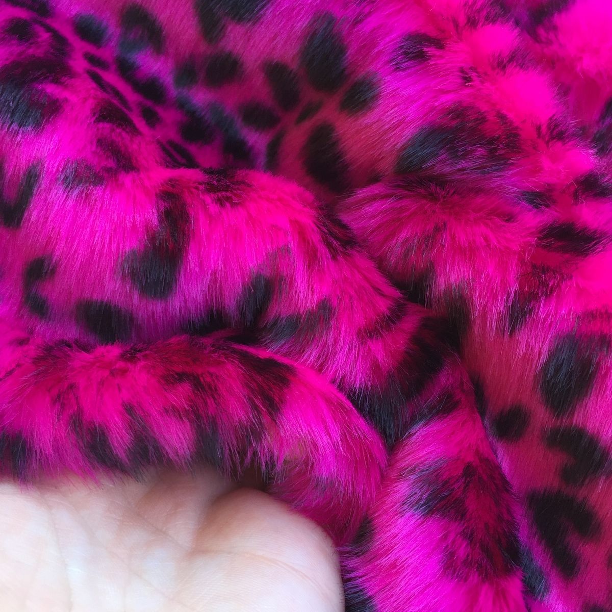 ' Fuchsia Leopard  ' - bright & quirky - faux fur fabric - furaddiction