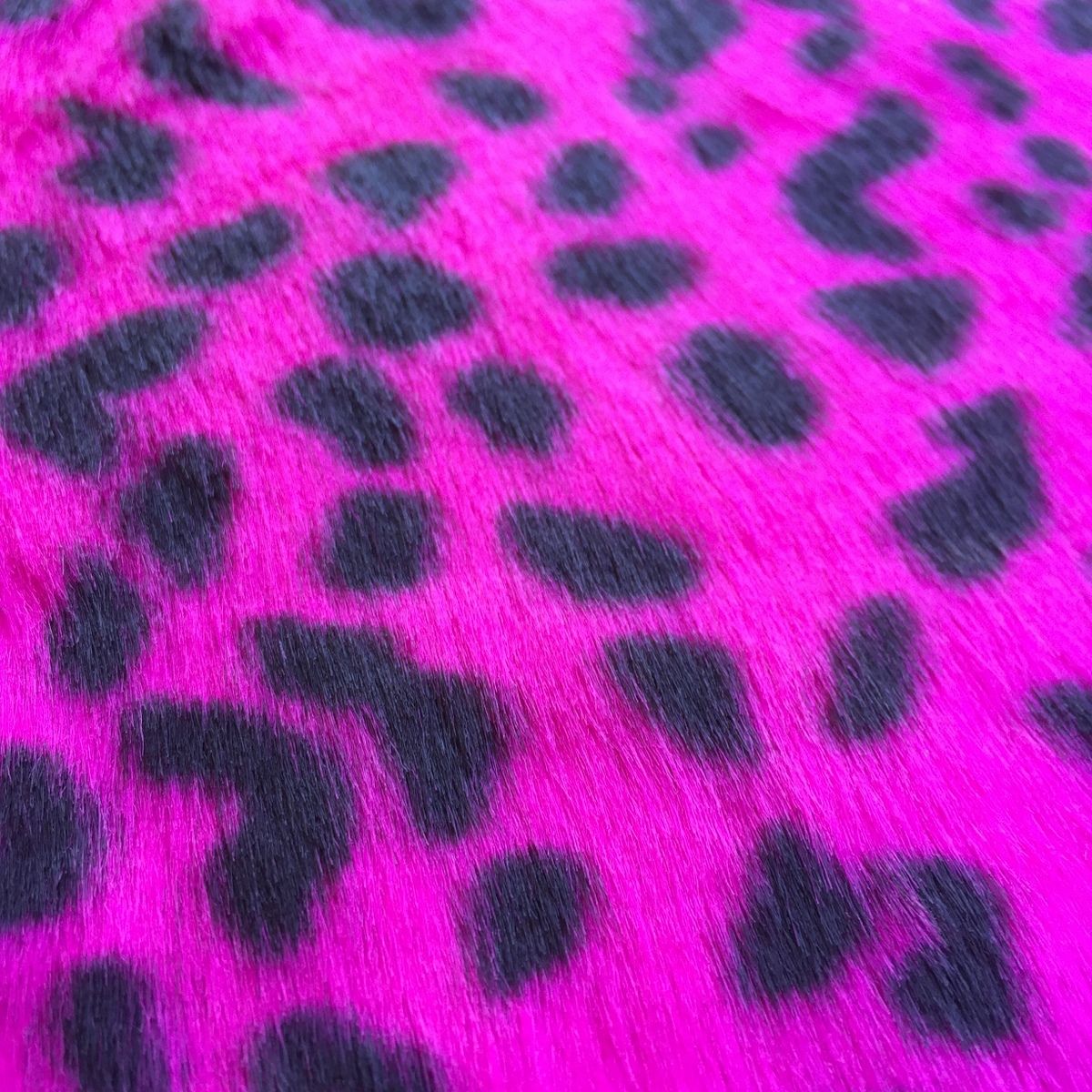 ' Fuchsia Leopard  ' - bright & quirky - faux fur fabric - furaddiction