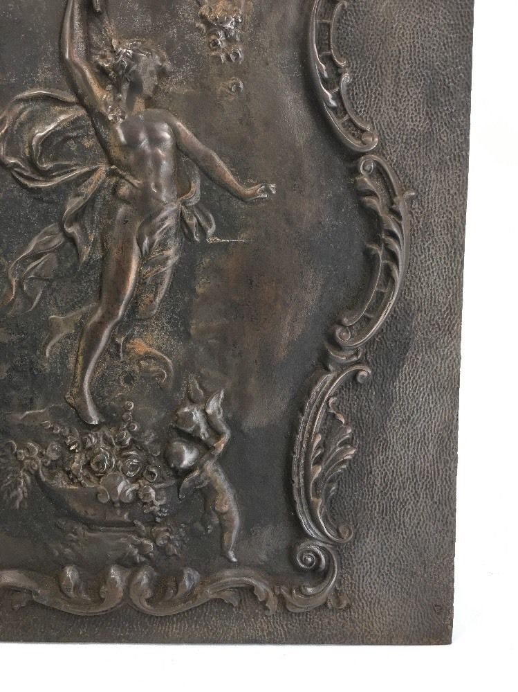 ANTIQUE CAST IRON SUMMER FIREPLACE COVER GREEK TORCH CHERUB VICTORIAN VTG