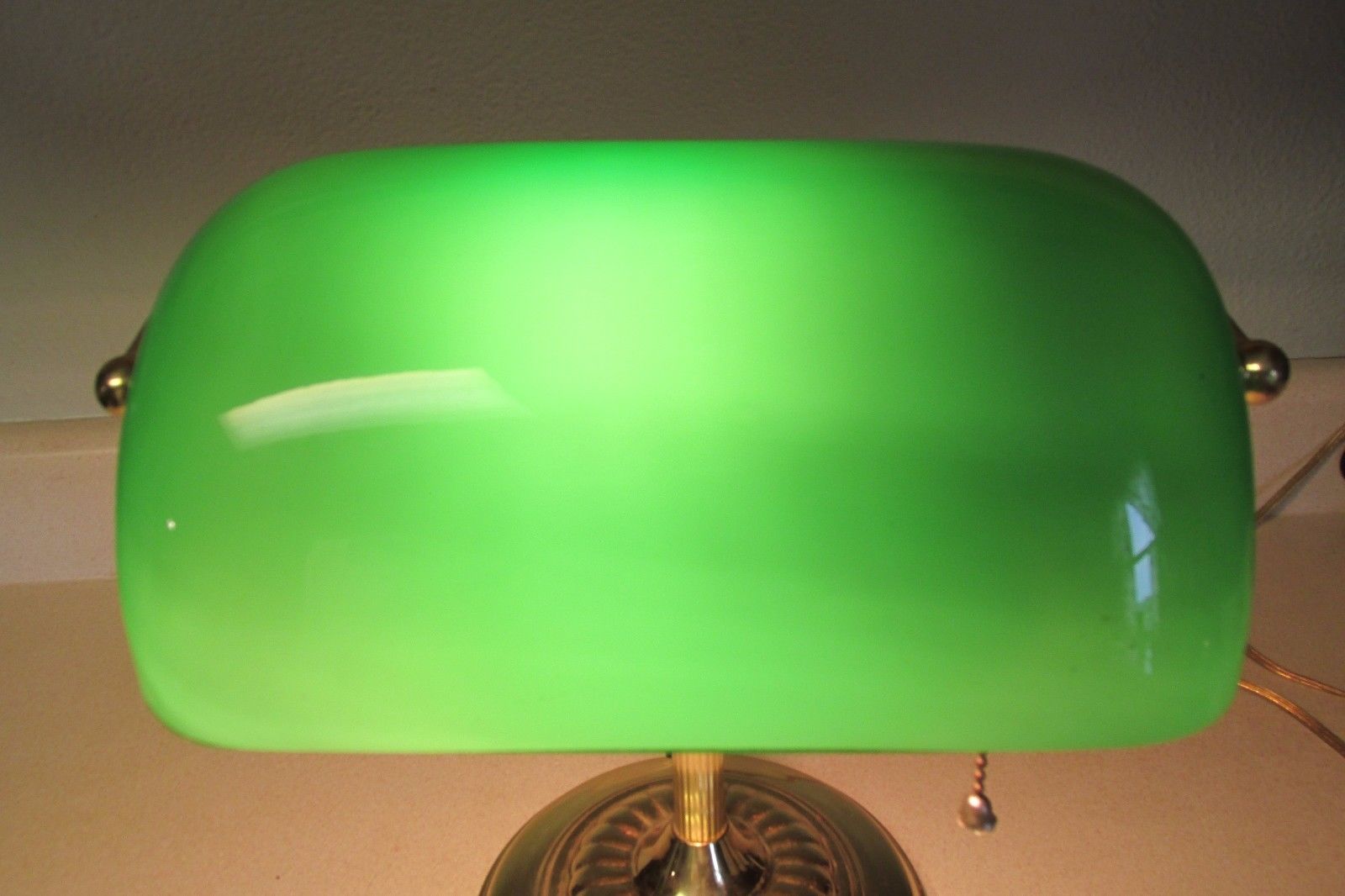 VINTAGE UNDERWRITERS LABORATORIES PORTABLE DESK BANKER'S LAMP GREEN SHADE!