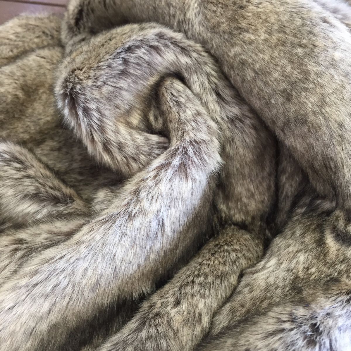 ' LAMINGTON ' - FAUX FUR FABRIC - furaddiction