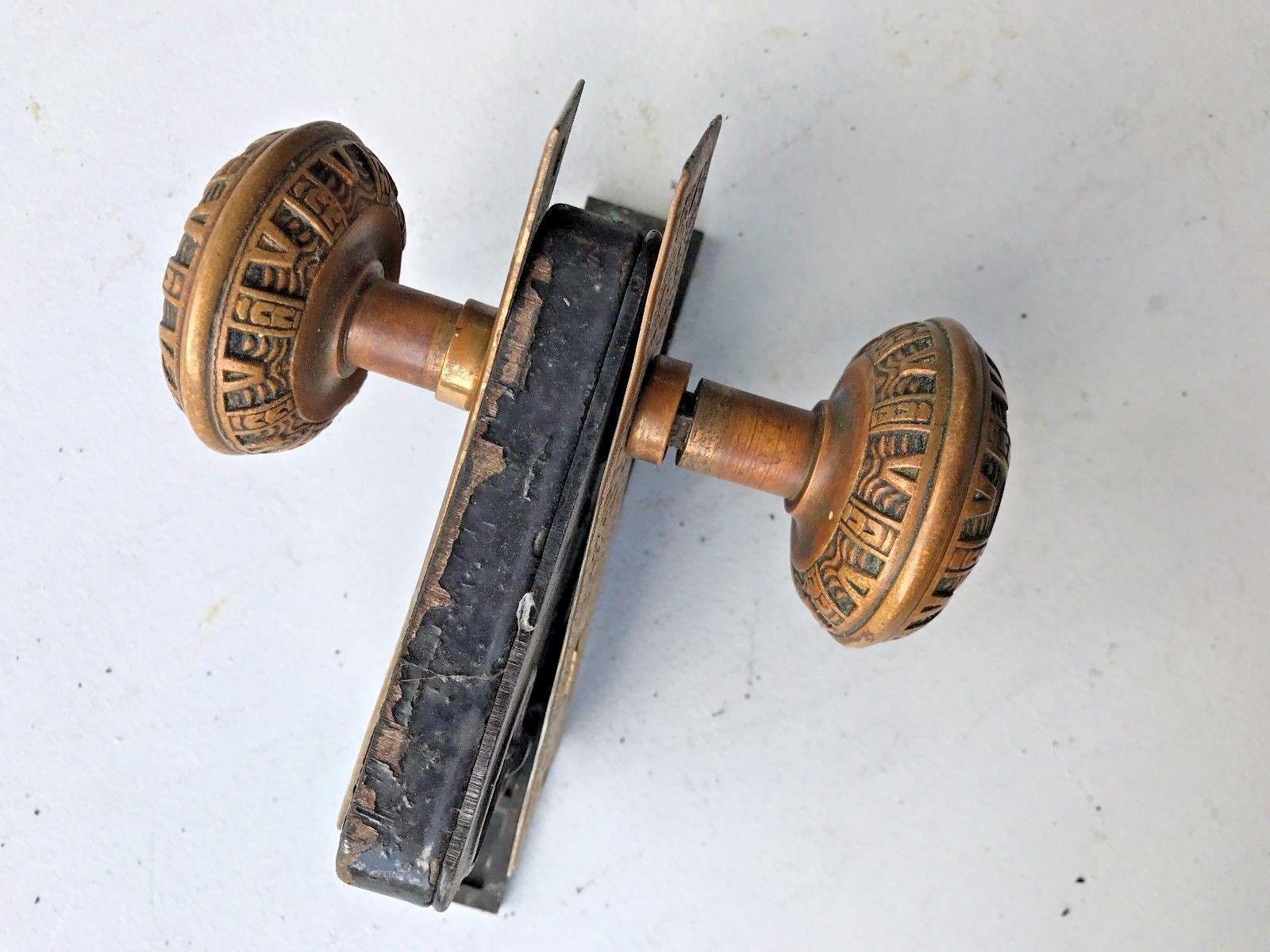 Antique Brass 2 Door Knobs and Hardware  - Beautiful Design