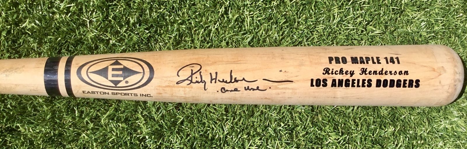 Rickey Henderson Signed Game Used Bat! Baseball Hall of Fame!!  A's - Dodgers -