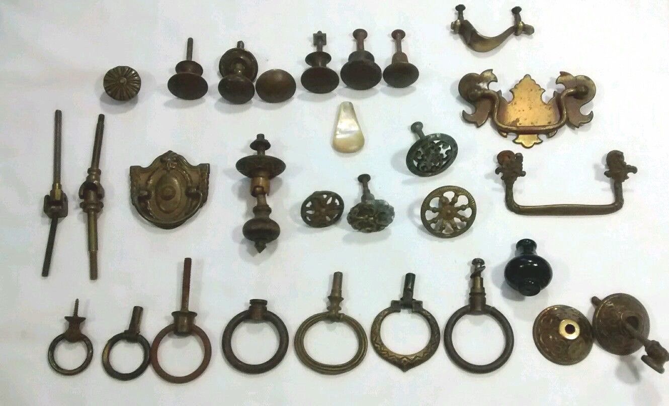 Antique Architectural Salvage Hardware Lot Drawer Pulls Knobs Ornate Victorian
