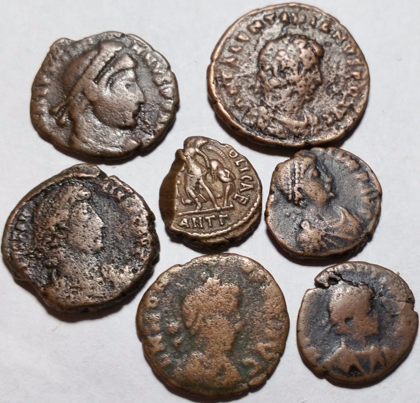 LOT OF 7   ROMAN ANCIENT COINS   SCU39310