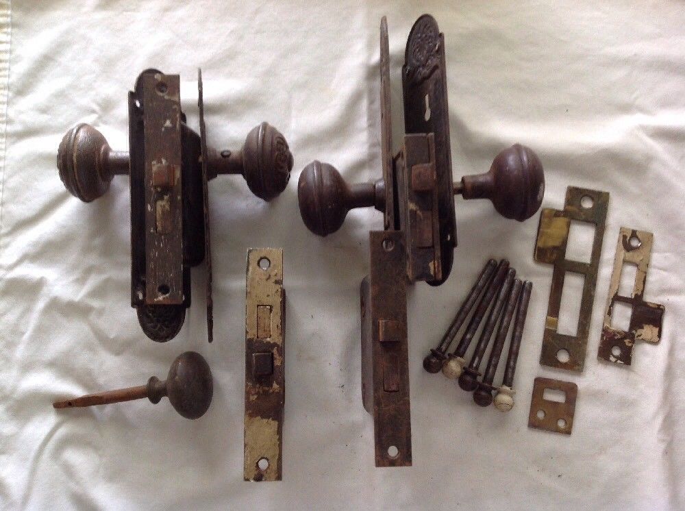 Antique Door Knobs Lock sets And Parts