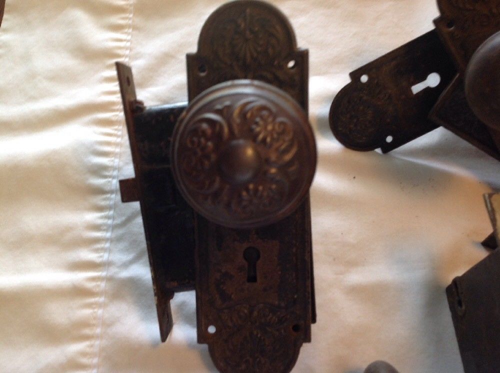 Antique Door Knobs Lock sets And Parts