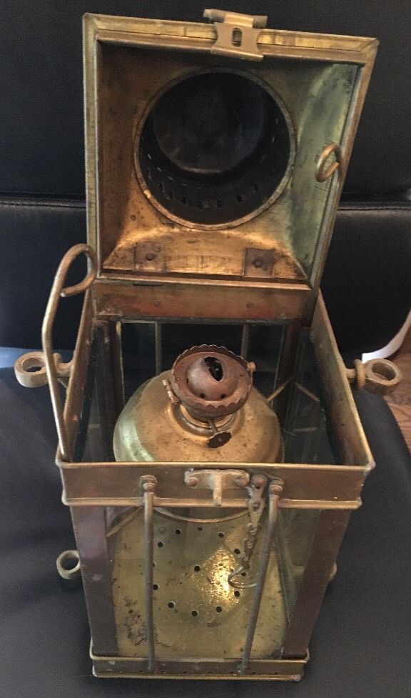 ANTIQUE VINTAGE BRASS MARITIME MARINE NAUTICAL SHIPS LANTERN LAMP LIGHT Oil