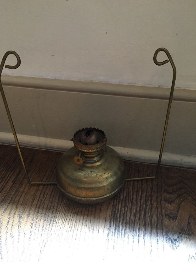 ANTIQUE VINTAGE BRASS MARITIME MARINE NAUTICAL SHIPS LANTERN LAMP LIGHT Oil