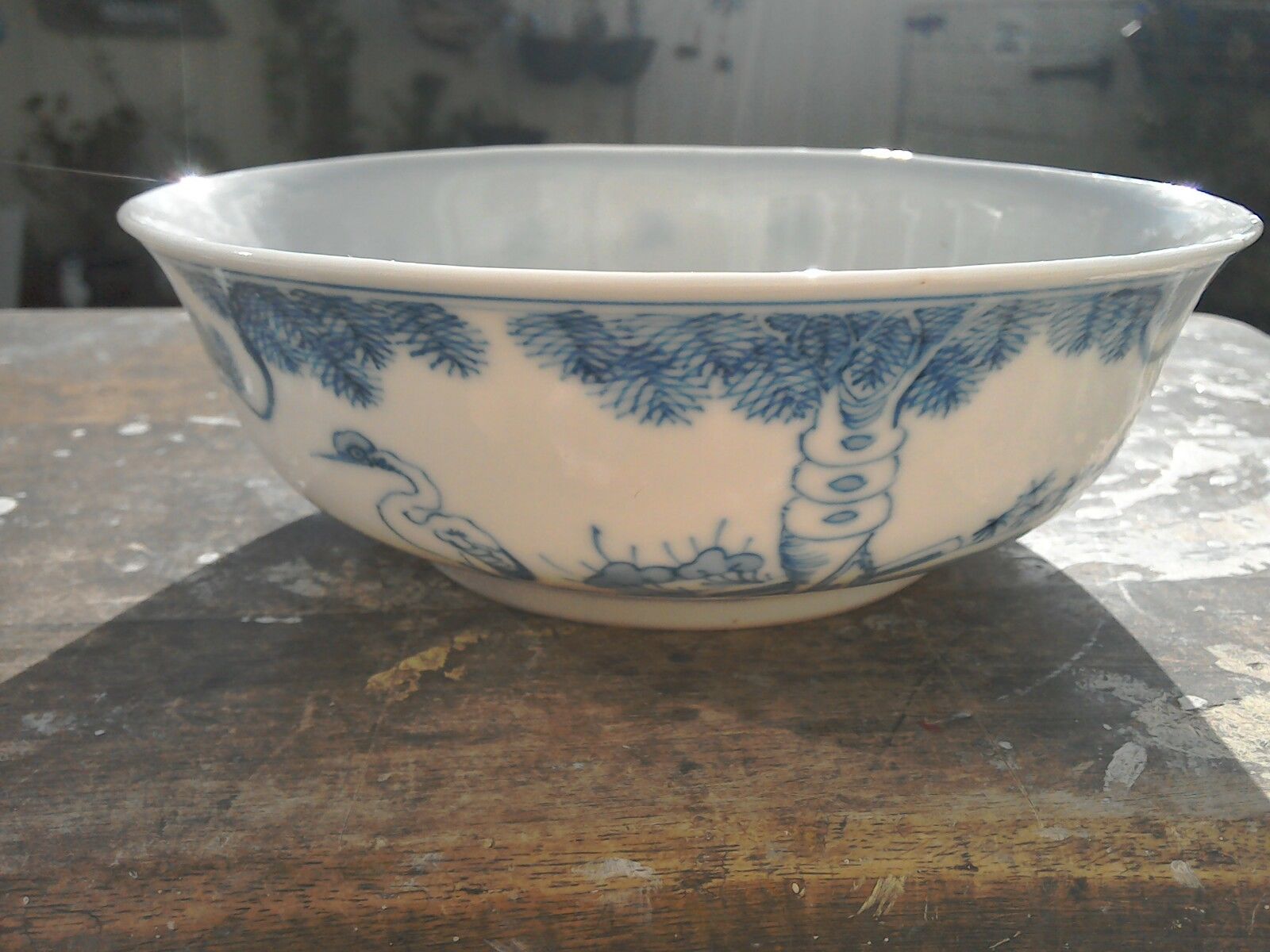 ANTIQUE 19TH CENTURY CHINESE BLUE AND WHITE BOWL