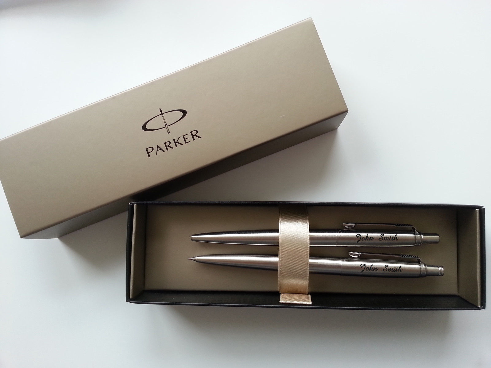 Personalised gift Parker Jotter Ballpoint Pen & Pen Sets - Free Laser Engraved