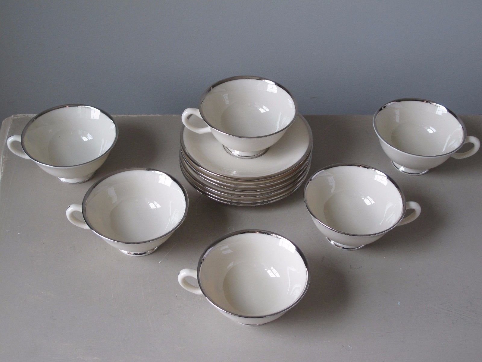 Lenox Montclair Footed Cups and Saucers, Set of (6), Platinum Trim